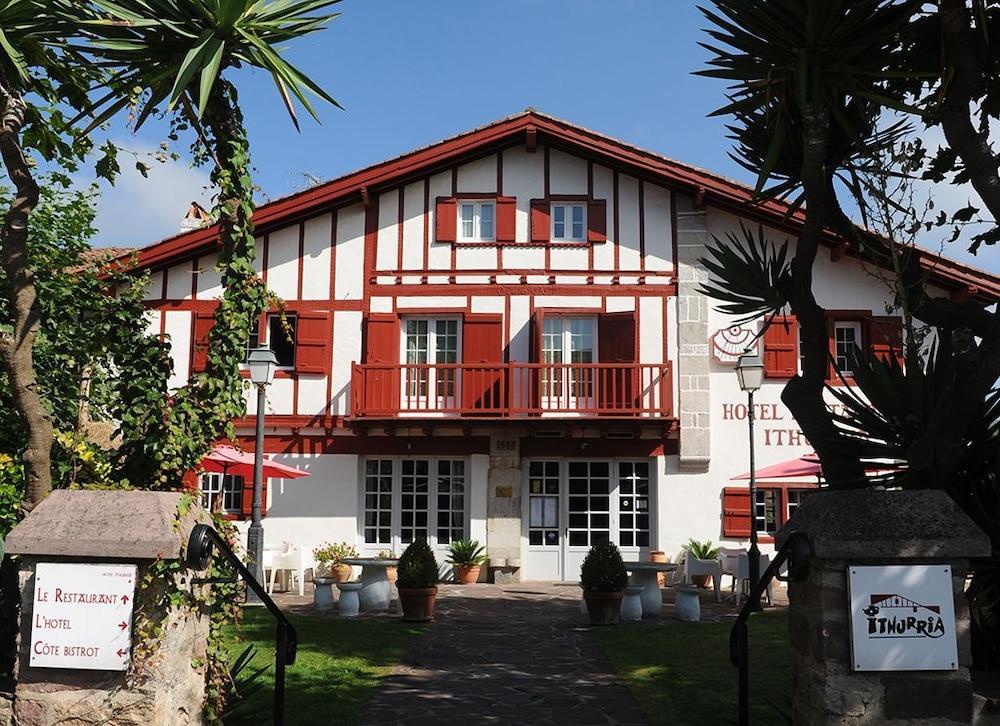 Hotel Ithurria - Teritoria Aïnhoa Exteriör bild